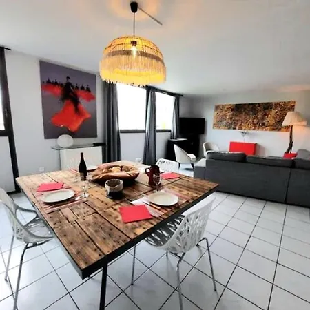 Apartment Le Sensation - En Plein Coeur De Ville- Ascenseur *