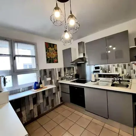 Apartment Le Sensation - En Plein Coeur De Ville- Ascenseur *